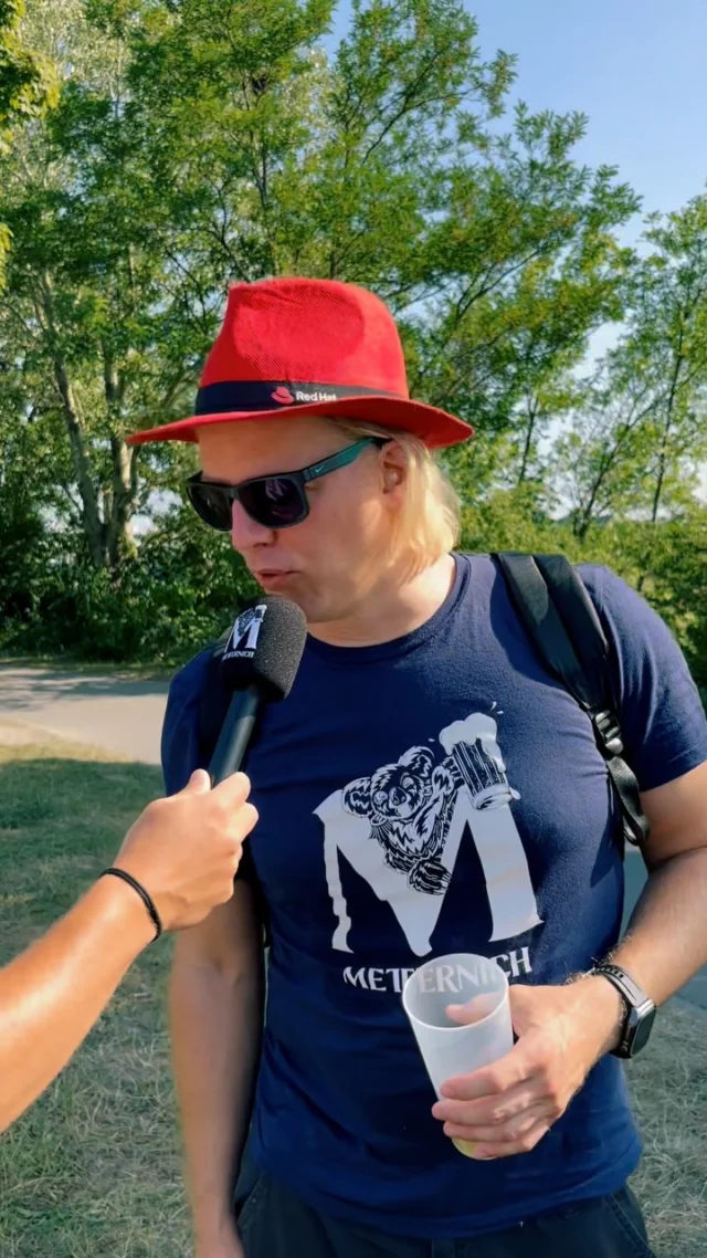 Kennen Sie METTERNICH am @donauinselfest_wien 🤔👑  #dif25 #interview #donauinselfest